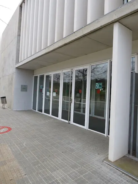 Instituto Esteve Albert - Instituto de secundaria en Sant Vicenc de Montalt - foto 2