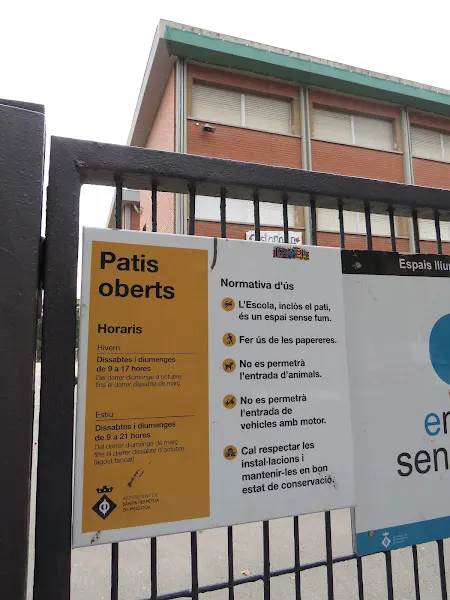 Escola Bernat de Mogoda