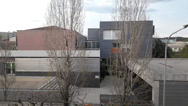 Escuela Riu d'Or - Colegio público en Santpedor - foto 2