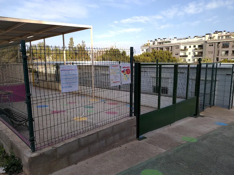 Escuela Pública Agnès de Sitges