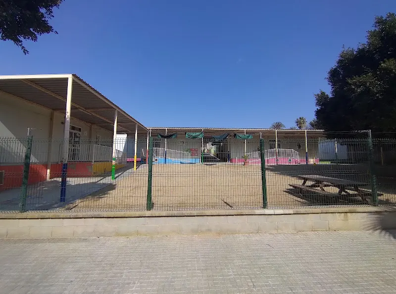 Escuela Pública Agnès de Sitges - Colegio público en Sitges - foto 2