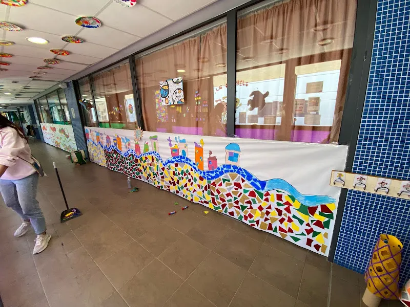 Colegio Público Legazpi - Colegio público en Arroyomolinos - foto 2