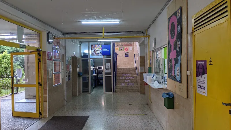 IES El Astillero