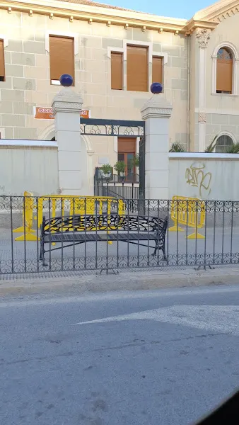 Colegio Madre del Divino Pastor - Cieza