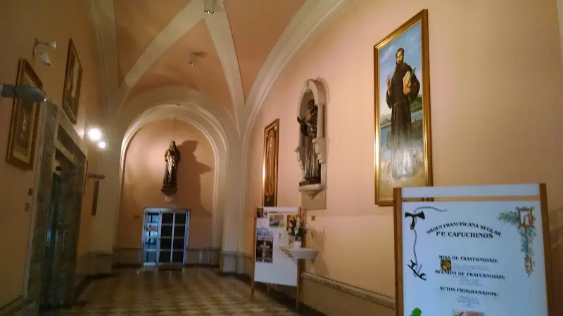 Colegio San Antonio (Capuchinos) - Santander