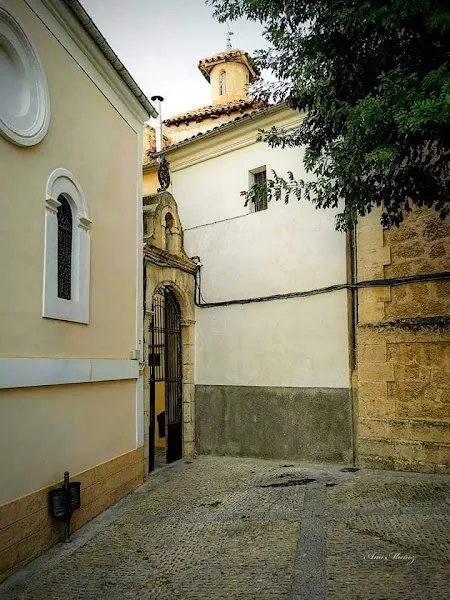 Colegio Santa Maria De La Expectacion - Colegio privado en Cuenca - foto 2
