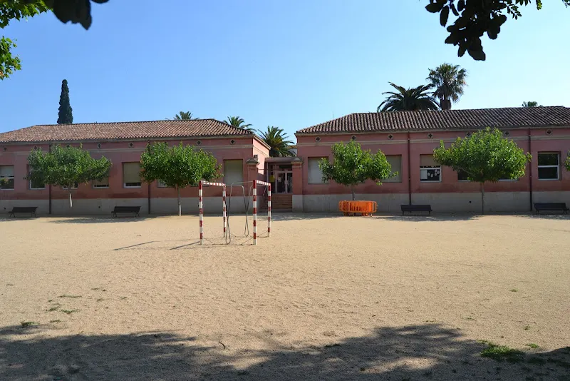 Colegio Público Torres Jonama - Colegio público en Palafrugell - foto 2