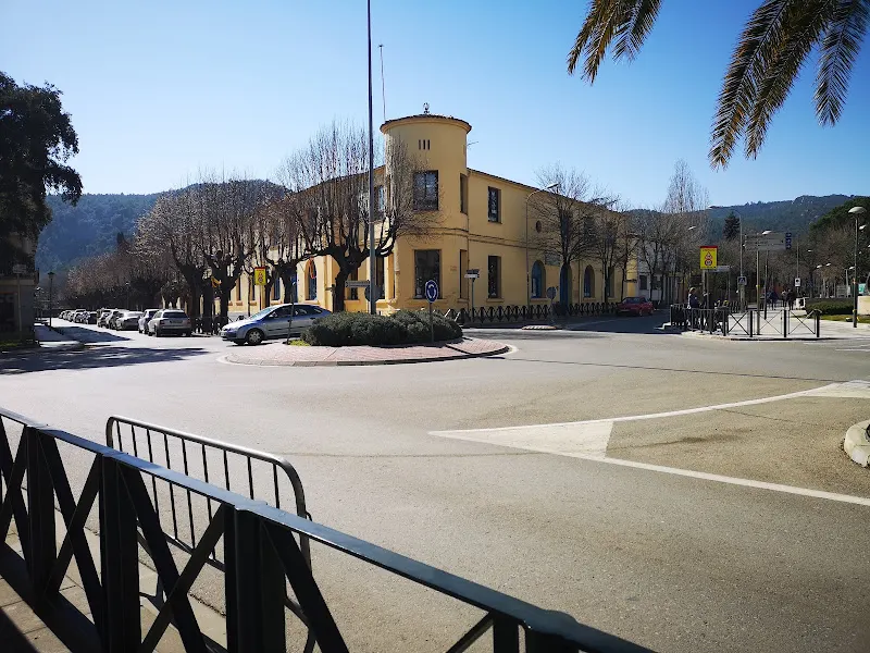 Escuela Pública Sant Salvador d'Horta - Colegio público en Santa Coloma de Farners - foto 2