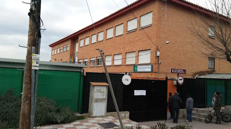 CEIP Miguel de Cervantes - Colegio público en Armilla - foto 2