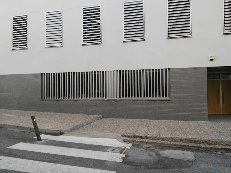 CEIP Madrigal y Padial - Colegio público en Velez de Benaudalla - foto 2