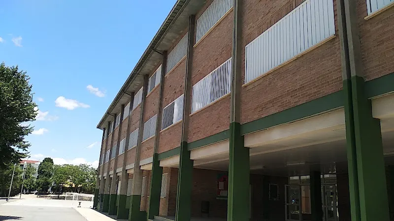 Colegio Emilio carmona