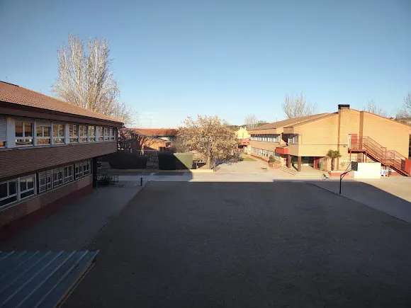 CEIP ISIDRO ALMAZÁN - Guadalajara
