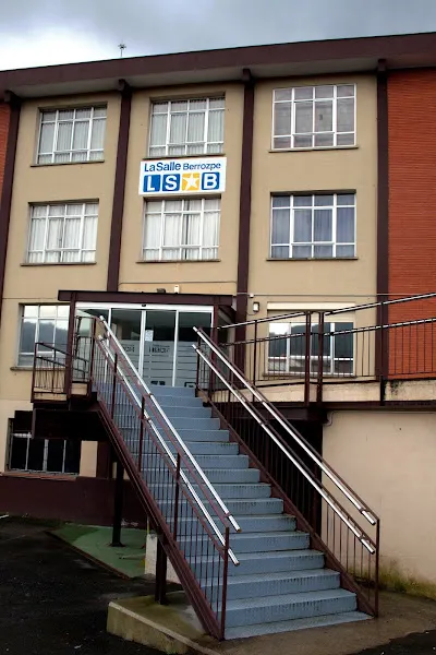 Centro de formación La Salle de Andoáin - Centro educativo en Andoain - foto 2