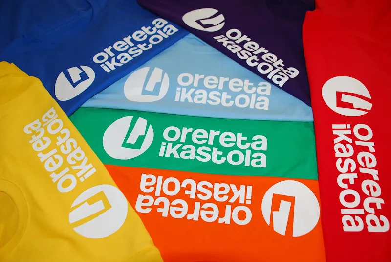 Orereta Ikastola - Esmalteria (Haur Eskola eta HH) - Añadir categoría en Errenteria - foto 3