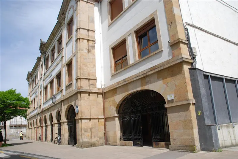 Centro Privado de Educación Secundaria Elkar Hezi - Instituto de secundaria en Onati - foto 2