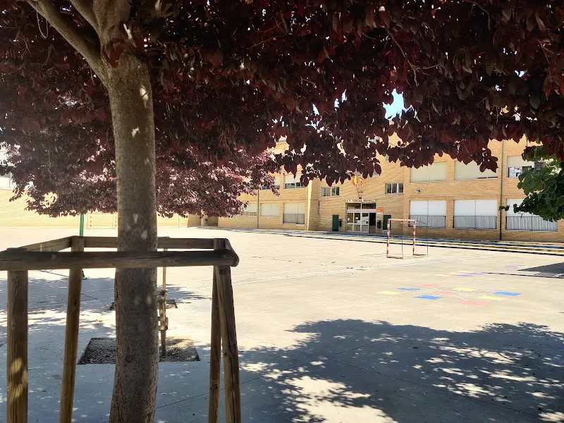 CEIP Sancho Ramírez - Colegio público en Huesca - foto 2