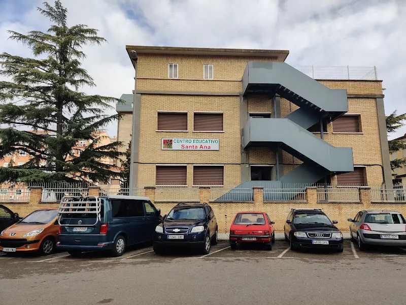 Colegio de Santa Ana - Colegio privado en Huesca - foto 2