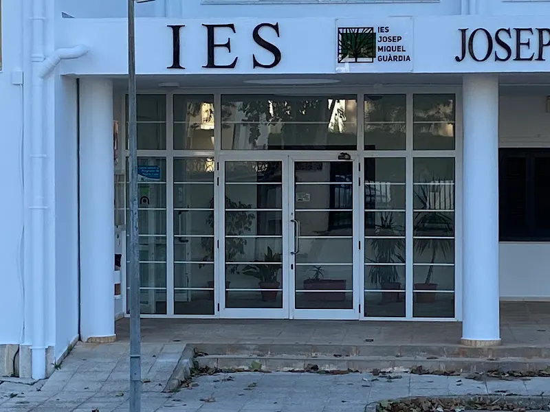 IES Josep Miquel Guàrdia - Alaior