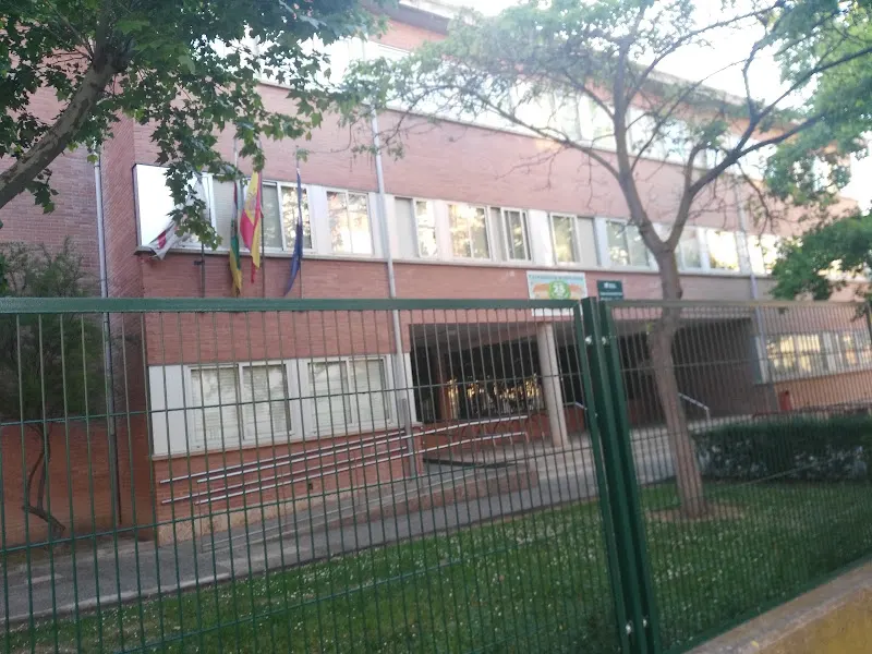 CEIP Escultor Vicente Ochoa - Colegio público en Logroño - foto 2