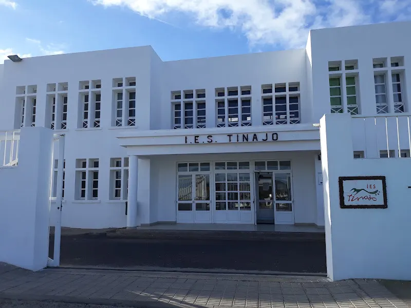 IES Tinajo - Instituto de secundaria en Tinajo - foto 2