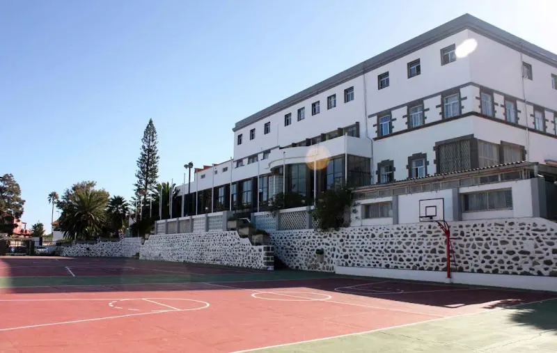 Colegio Jaime Balmes - Colegio concertado en Santa Brigida - foto 2