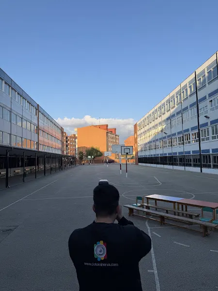 Colegio La Anunciata - Colegio concertado en León - foto 2