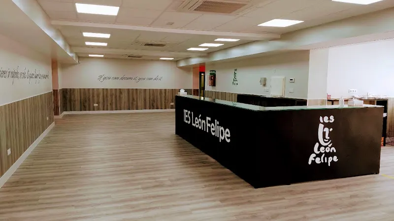 IES León Felipe - Instituto de secundaria en Torrejón de Ardoz - foto 2