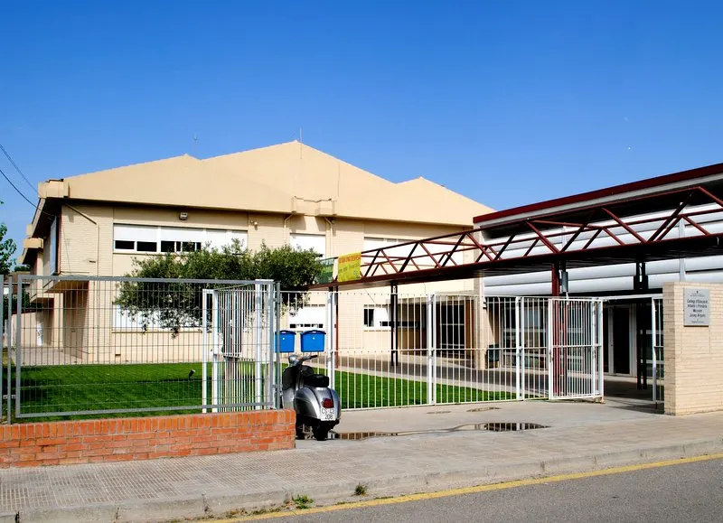 Escuela Mn. Josep Arques - Cervera