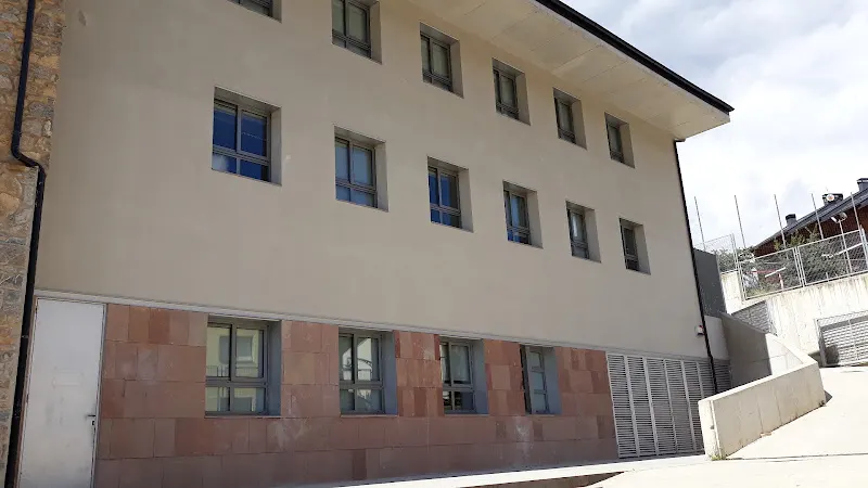 Colegio Público Ángel Serafí y Casanovas - Sort
