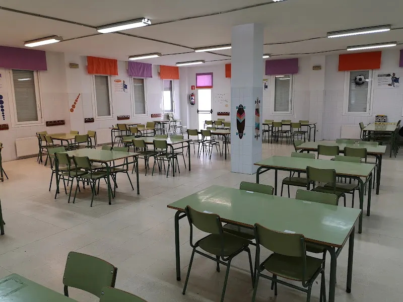 CEIP MANUEL AZAÑA - Colegio público en Alcalá de Henares - foto 2