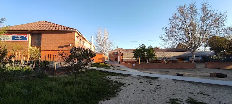 CEIP Rosalía de Castro - Colegio público en Getafe - foto 2