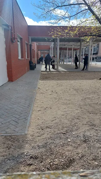 Colegio Público Ana María Matute - Colegio público en Getafe - foto 2