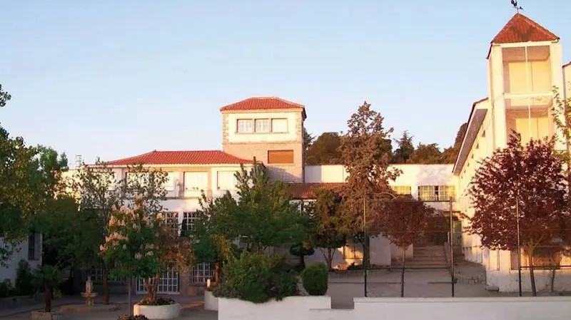 Colegio Los Peñascales