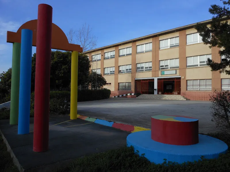 CEIP Miguel Hernández - Colegio público en Málaga - foto 2