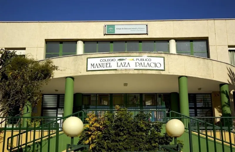 CEIP Manuel Laza Palacio - Escuela de primaria en Rincón de la Victoria - foto 2