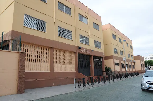 Colegio Público Real - Melilla