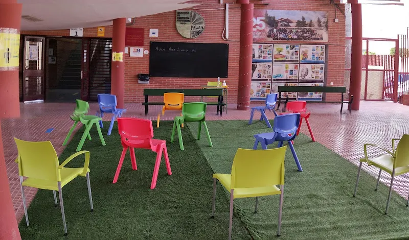 IES Miguel Hernández - Instituto de secundaria en Alhama de Murcia - foto 2
