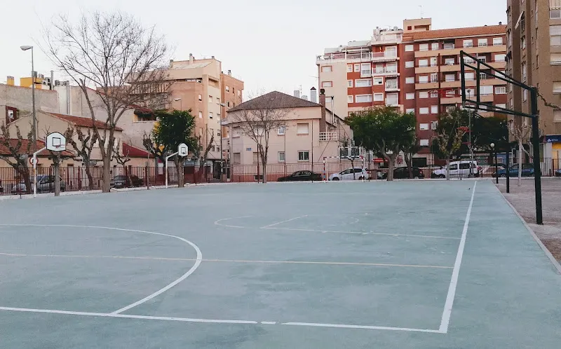 Colegio Público M. Fernández Caballero - Colegio público en Murcia - foto 2