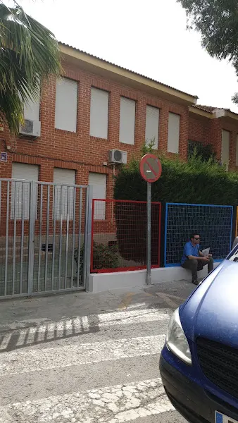 CEIP Valentín Buendía - Colegio público en Torres de Cotillas (Las) - foto 2
