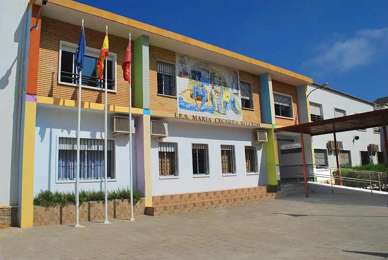IES María Cegarra Salcedo - Instituto de secundaria en Union (La) - foto 2