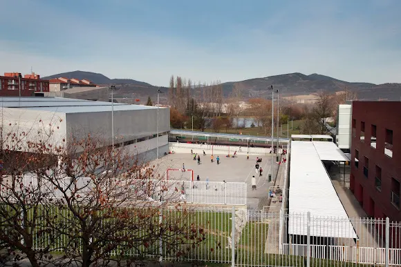 CPEIP El Lago Mendillorri HLHIP - Colegio público en Pamplona