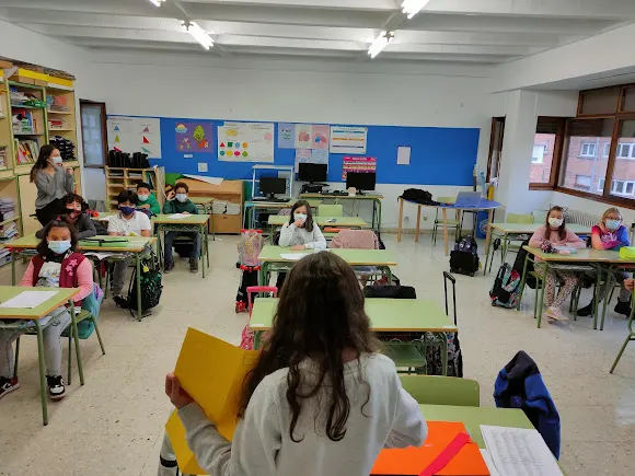 Colegio Público Ermitagaña