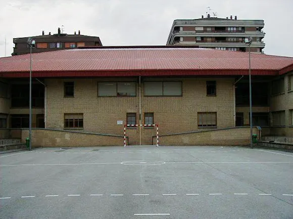 Colegio Público ITURRAMA