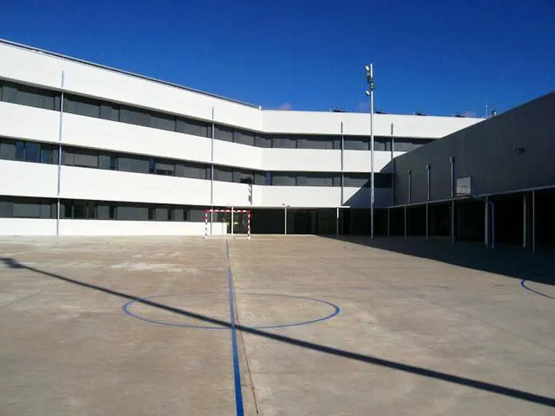 IESO Villava Pedro de Atarrabia DBHI - Instituto de secundaria en Villava/Atarrabia - foto 2