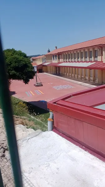 Colegio Público Padre Crespo - Xunqueira de Ambia