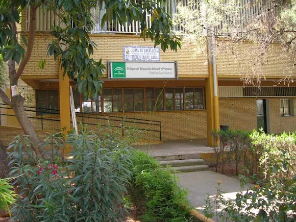 Centro de Educación Infantil y Primaria Federico García Lorca - Alcalá de Guadaíra