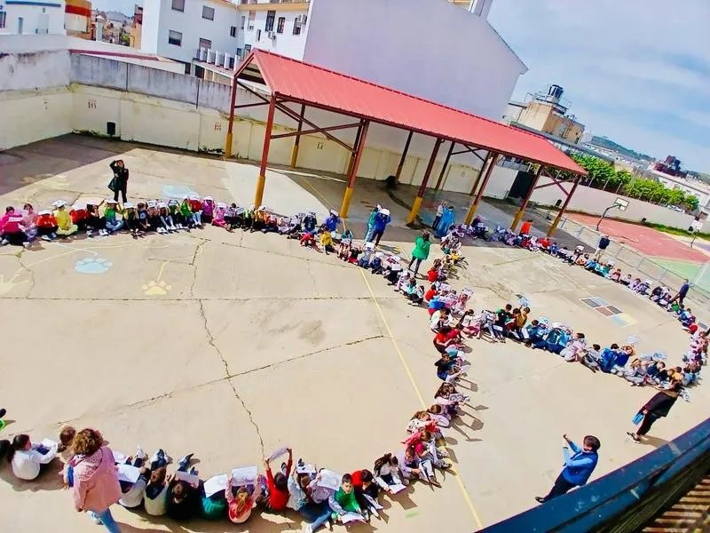 Colegio Público Juan Rodríguez Berrocal - Escuela de primaria en Camas - foto 2