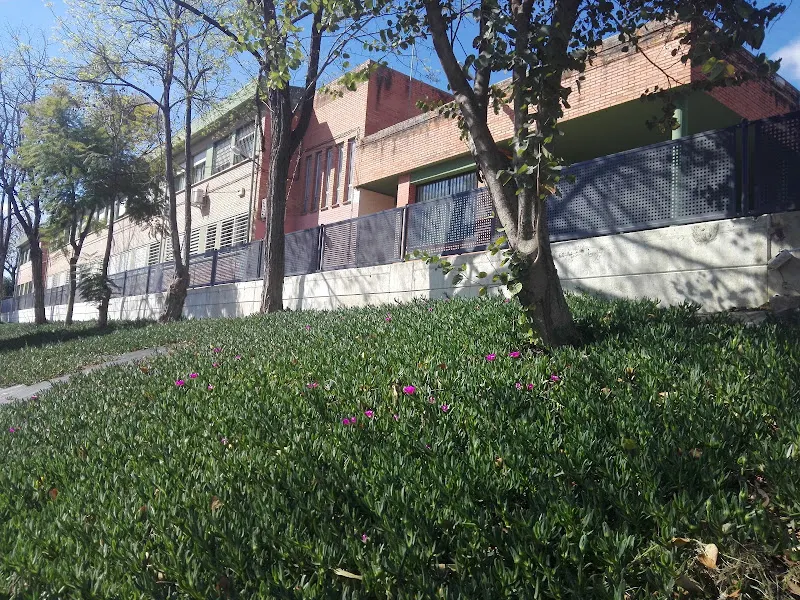Colegio Público La Raza - Sevilla