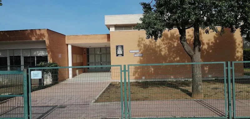 Santa María Del Valle - Colegio concertado en Mairena del Aljarafe - foto 2