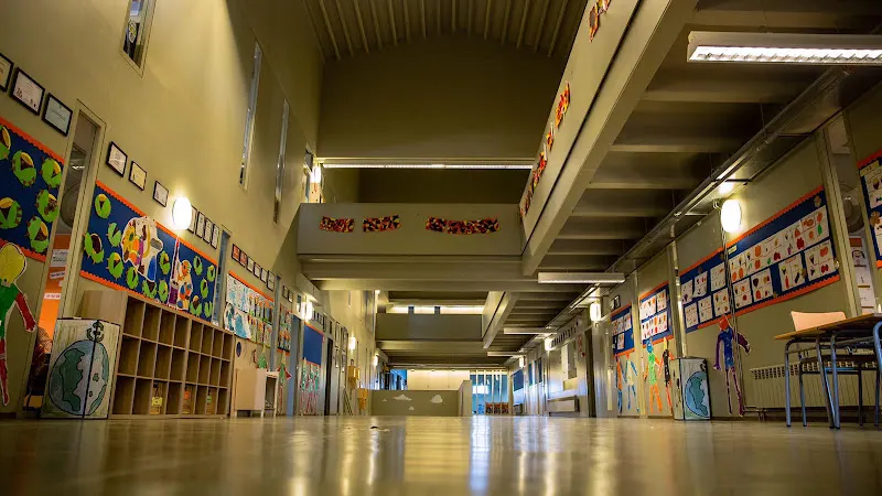 Escuela La Bóbila - Colegio público en Cambrils - foto 2
